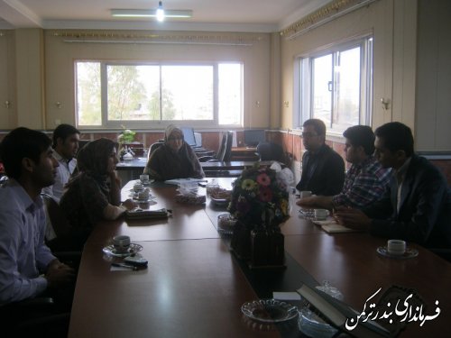 اولین نشست صمیمی فرماندار شهرستان ترکمن با جوانان