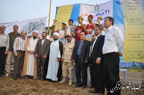مسابقات والیبال ساحلی جام خزر در شهرستان ترکمن برگزار شد 	