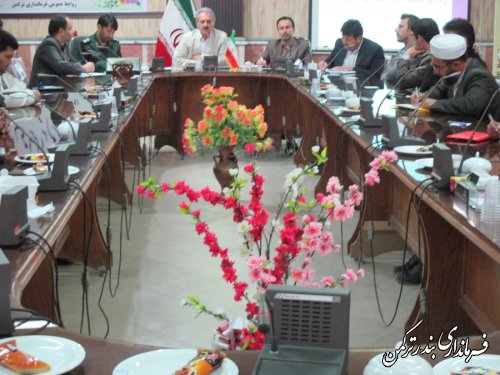 برگزاری جلسه مشترک روسای شوراها و دهیاران روستاهای بخش مرکزی و سیجوال