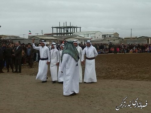 جشنواره بازی های بومی و محلی در روستای چپاقلی بندرترکمن برگزار شد