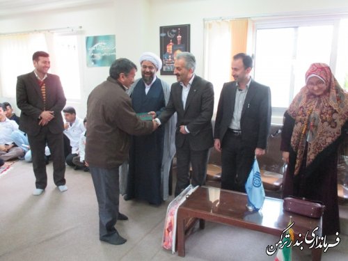 تجلیل از کارآموزان برتر کشوری فنی و حرفه ای با حضور فرماندار شهرستان ترکمن