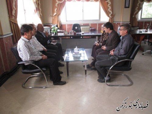 دیدار فرماندار ترکمن با مدیر کل غله استان