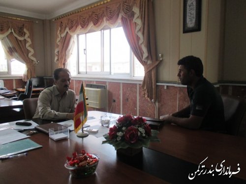 ملاقات عمومی معاون فرماندار شهرستان ترکمن با مردم