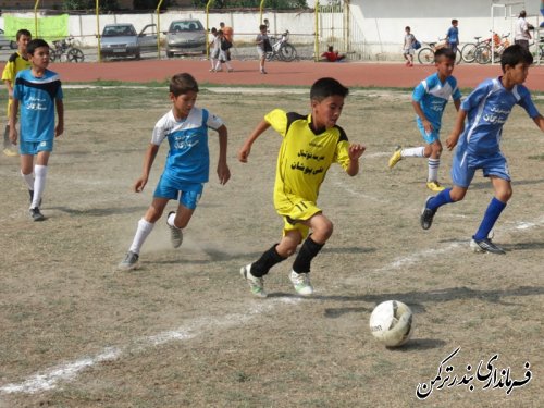 فستیوال مدارس فوتبال شهرستان ترکمن برگزار شد