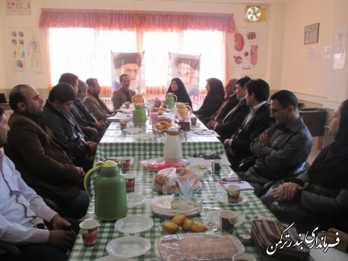 برگزاری جلسه انجمن کتابخانه عمومی شهرستان ترکمن 