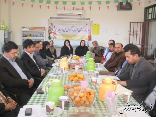 برگزاری جلسه انجمن کتابخانه عمومی شهرستان ترکمن 