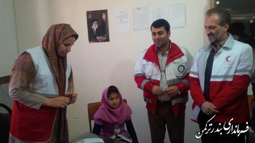 اجرای طرح ویزیت رایگان در مدرسه معلولان ذهنی جسمی و حرکتی گلهای بهشت شهرستان ترکمن