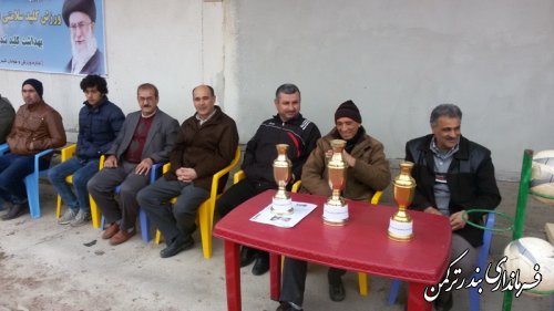 حضور فرماندار ترکمن در فینال مسایقات جام حذفی شهرستان ترکمن