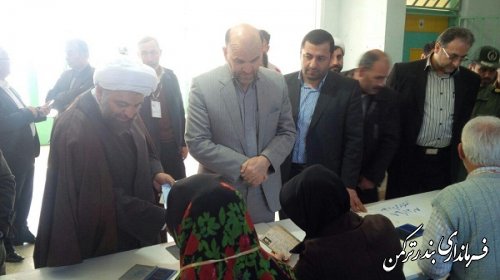 حضور پرشور مردم شهرستان ترکمن پای صندوق های رای