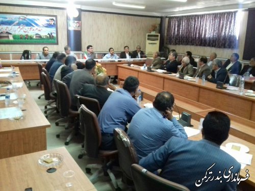  جلسه توجیهی نمایندگان فرماندار شهرستان ترکمن در شعب اخذ رأی برگزار شد