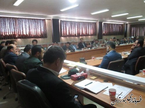 اولين جلسه شورای اداری شهرستان ترکمن در سال 95 برگزار شد
