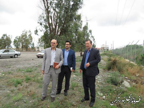 بازدید فرماندار از محل احداث جاده سلامت شهرستان ترکمن
