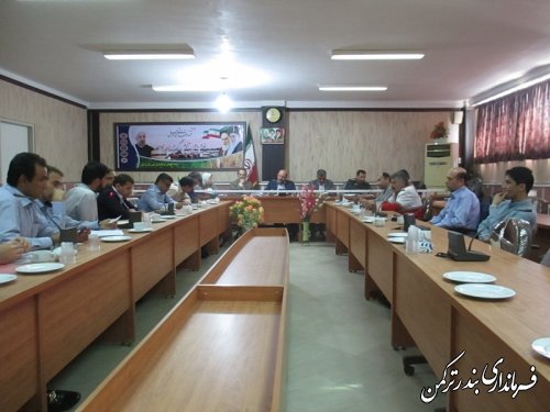 جلسه هماهنگی برگزاری جشنواره بومی محلی (فرش دستباف ترکمن) در شهرستان ترکمن برگزار شد