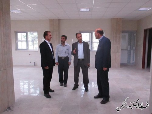 بازديد فرماندار از مرکز دیالیز و درمانگاه شهید عظیم گل بیمارستان امام خمینی