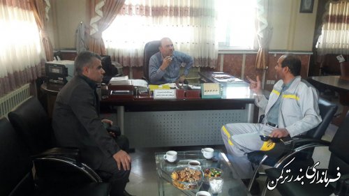 دیدار مدیر پروژه خط دوم راه آهن بندر ترکمن با فرماندار