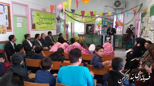 جشن بمناسبت روز جهانی معلولان در مدرسه گلهای بهشت بندر ترکمن