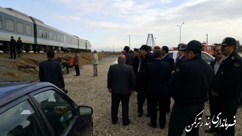 بازدید فرماندار و اعضای ستاد اقتصاد مقاومتی شهرستان ترکمن از قطار گردشگری اسکله