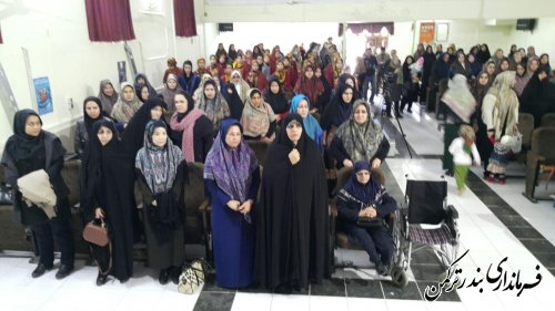 برگزاری همایش بانوان در انقلاب اسلامی و ترویج هویت دینی 