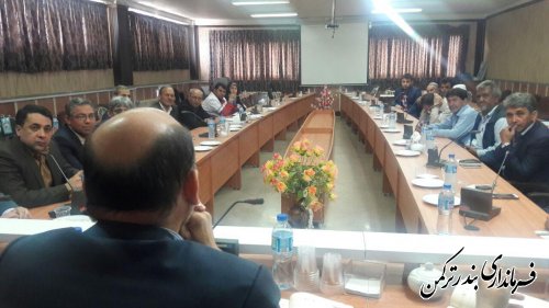 جلسه هماهنگی برگزاری مراسم بزرگداشت مختومقلی فراغی در شهرستان ترکمن تشکیل شد