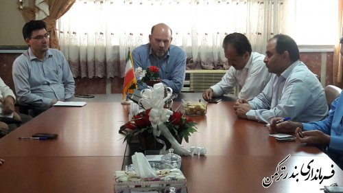 جلسه داخلی کارکنان فرمانداری شهرستان ترکمن تشکیل شد