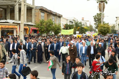 راهپیمایی ضداستکباری یوم الله 13 آبان در شهرستان ترکمن برگزار شد