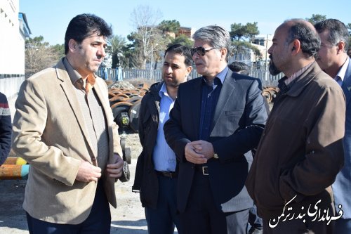 بازدید سرپرست فرمانداری ترکمن از از کارگاه تعمیرات اساسی واگن شهرستان