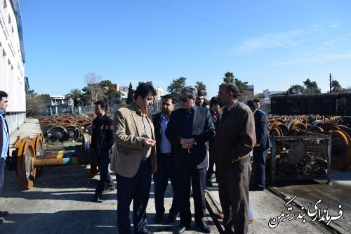 بازدید سرپرست فرمانداری ترکمن از از کارگاه تعمیرات اساسی واگن شهرستان