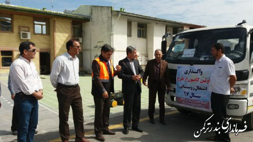 واگذاری اولین کامیون از سهمیه طرح اشتغال روستایی شهرستان ترکمن
