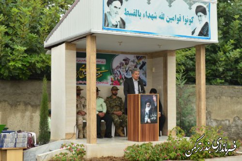 صبحگاه مشترک نیروهای مسلح شهرستان ترکمن 