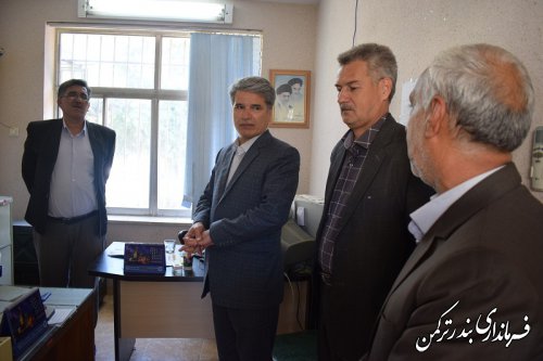 دیدار فرماندار ترکمن با مدیر و کارکنان دامپزشکی شهرستان