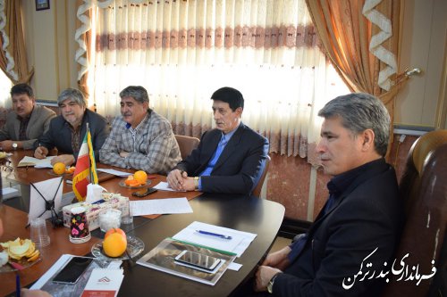 جلسه کارگروه ساماندهی امور آرد، نان و گندم شهرستان ترکمن تشکیل شد
