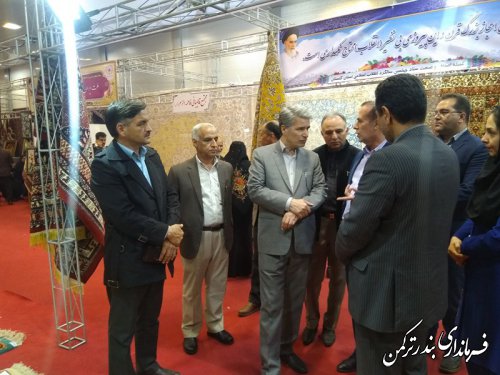 بازدید فرماندار ترکمن از دومین نمایشگاه تخصصی فرش دستباف استان گلستان
