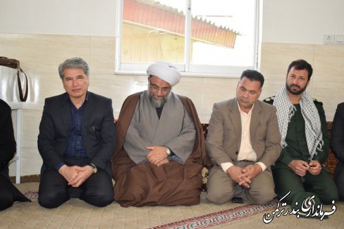 حضور فرماندار ترکمن در جشن انقلاب در بیمارستان امام خمینی (ره)