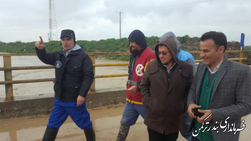  بازدید فرماندار ترکمن از وضعیت آبگرفتگی معابر و کانال های آب شهرستان