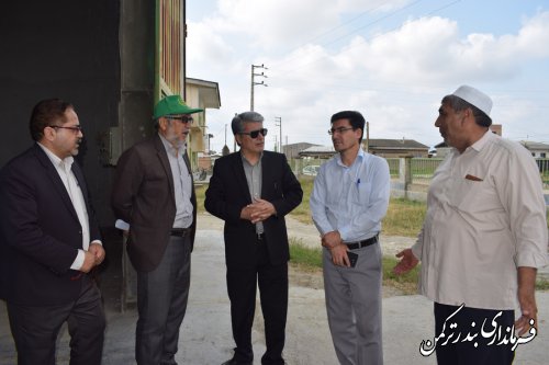 بازدید فرماندار ترکمن از مراکز خرید کلزا شهرستان ترکمن
