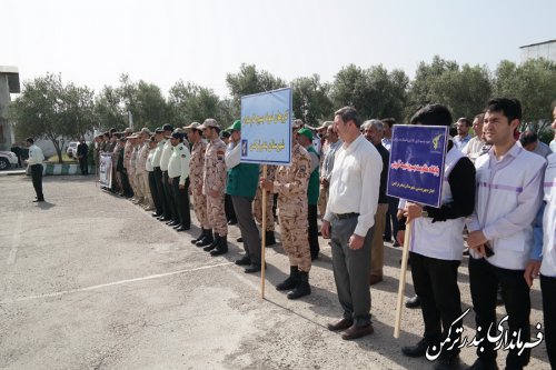صبحگاه مشترک نیروهای مسلح شهرستان ترکمن برگزار شد