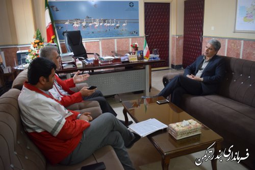 دیدار مدیر جمعیت هلال احمر استان با فرماندار ترکمن
