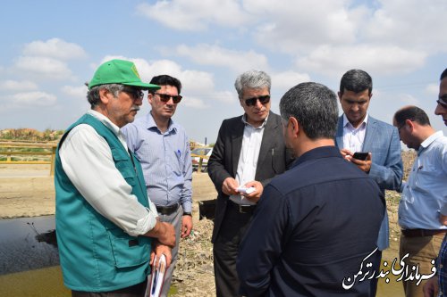 پیگیری رفع خسارت های سیل زدگان شهرستان ترکمن توسط فرماندار
