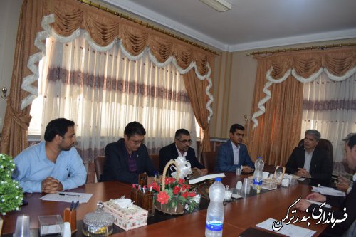 جلسه هماهنگی تسریع روند پرداخت تسهیلات به خسارت دیدگان سیل در شهرستان ترکمن برگزار شد 