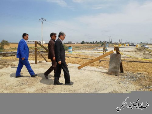 بازدید فرماندار ترکمن از پل در حال احداث چپاقلی