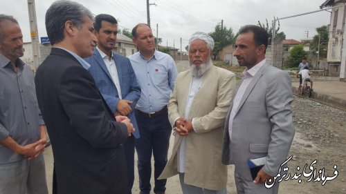 بازدید فرماندار ترکمن از روند اجرای طرح هادی در روستاهای شهرستان