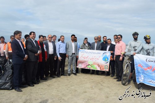 برگزاری برنامه های بزرگداشت روز ملی خزر در شهرستان ترکمن