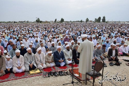 نماز باشکوه عید سعید قربان در شهرستان ترکمن برگزار شد