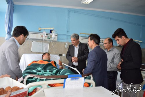 بازدید فرماندار از بیمارستان امام خمینی(ره) بندرترکمن و عیادت از بیماران بستری
