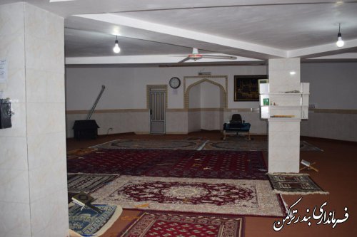 بازدید فرماندار شهرستان بندرترکمن از مسجد بین راهی احمد بن مرسل