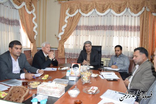 جلسه بررسی وضعیت پروژه شرکت دهکده جهانگردی گلستان در شهرستان ترکمن تشکیل شد