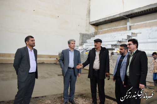 بازدید فرماندار شهرستان ترکمن از روند پیشرفت پروژه باشگاه تختی