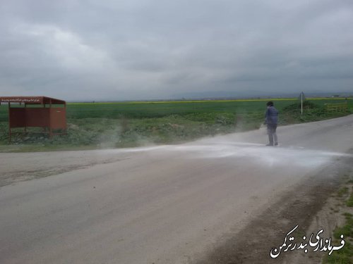 آهک پاشی و ضد عفونی معابر روستاهای شهرستان بندرترکمن
