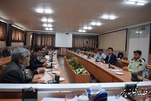 تاکنون ۴۰ هزار تن گندم تحویل مراکز خرید در شهرستان بندر ترکمن شده است