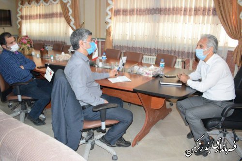 دیدار رئیس امور آب منطقه ای غرب استان با سرپرست فرمانداری ترکمن